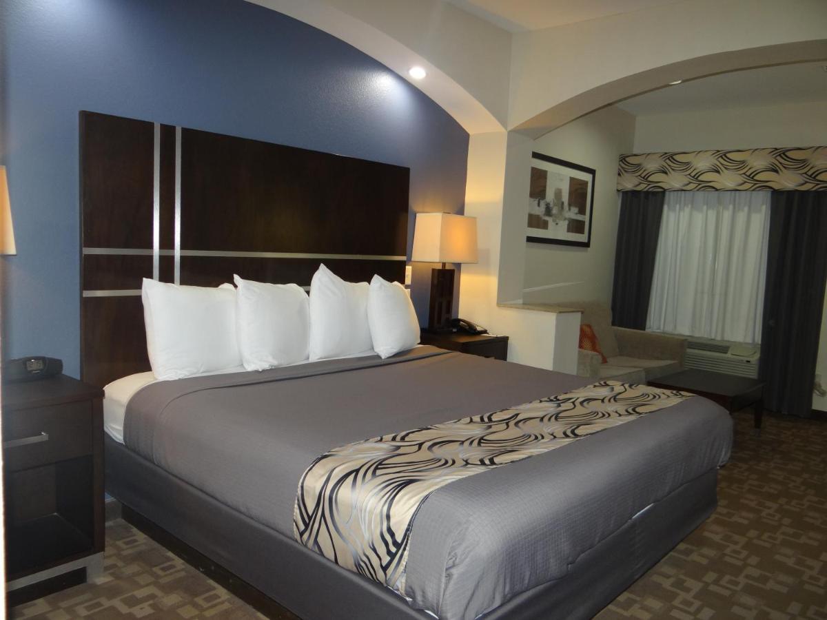 Regency Inn & Suites - Baytown Exterior photo